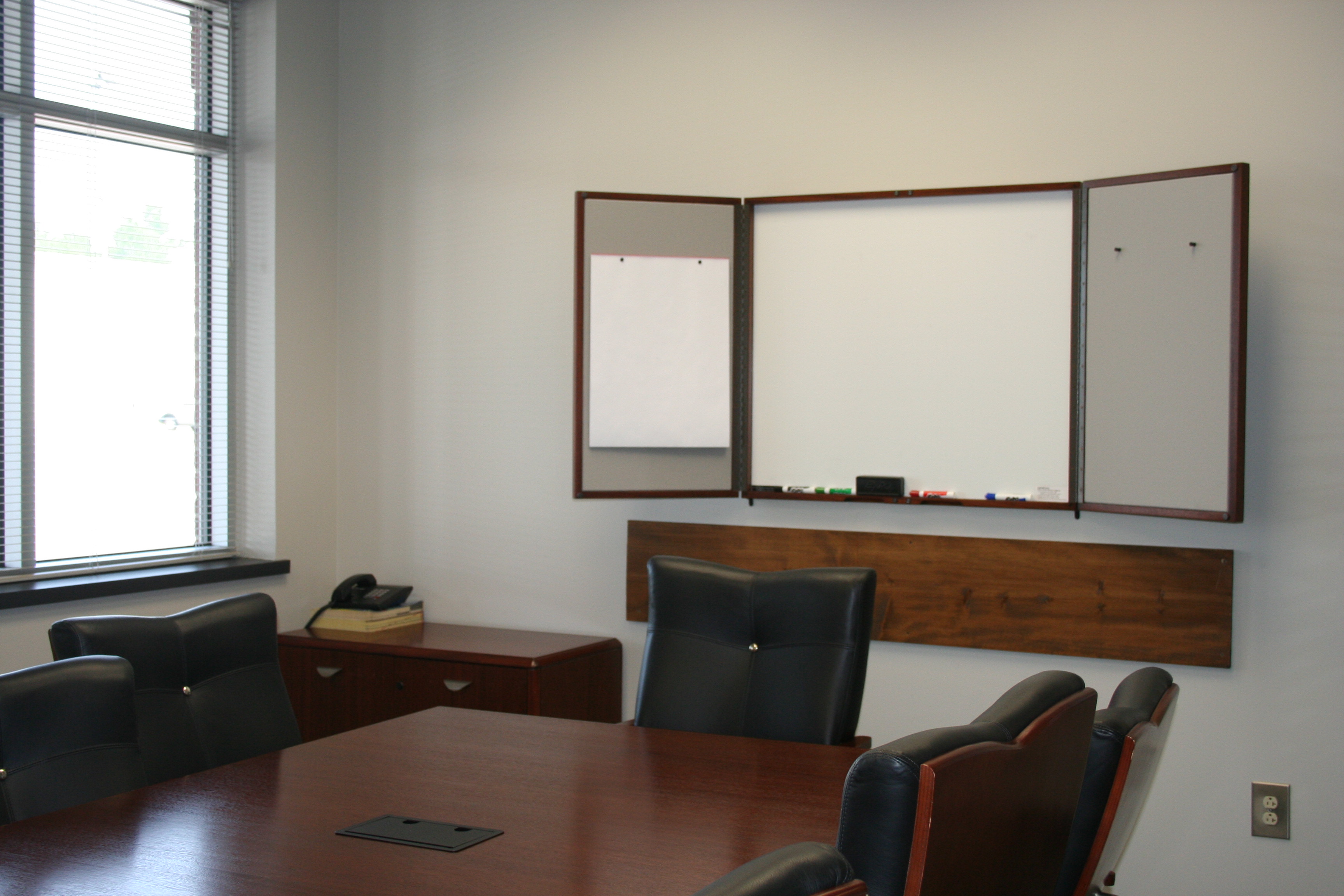 conference-rooms-jim-hamilton-l-b-owens-airport